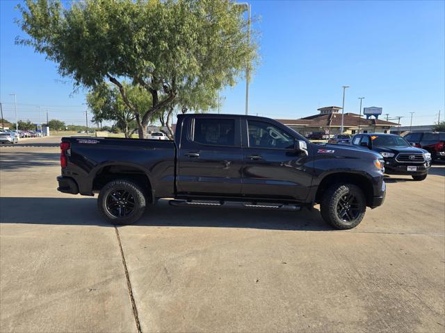 2023 Chevrolet Silverado 1500 4WD Crew Cab Short Bed Custom Trail Boss