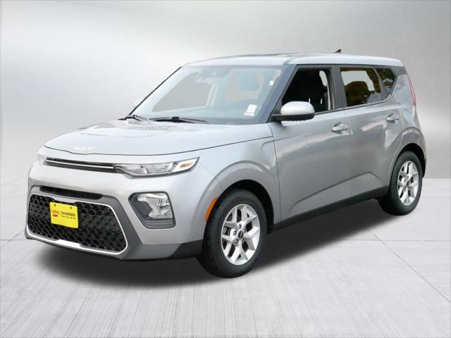 2022 Kia Soul LX 2022 Kia Soul LX