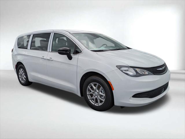 2026 Chrysler Voyager VOYAGER LX