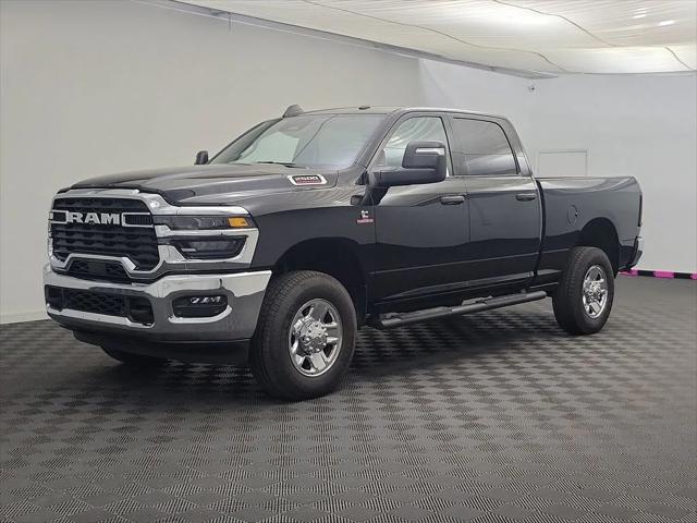 2025 RAM 2500 Tradesman Crew Cab 4x4 64 Box