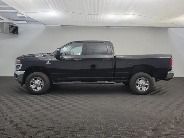 2025 RAM 2500 Tradesman Crew Cab 4x4 64 Box