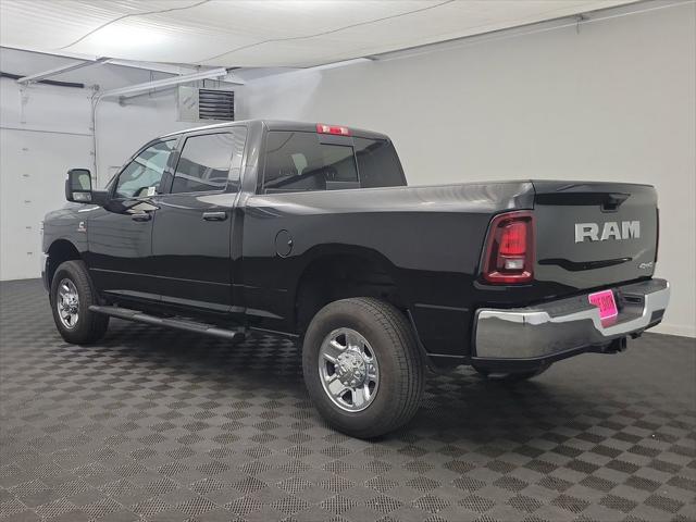 2025 RAM 2500 Tradesman Crew Cab 4x4 64 Box