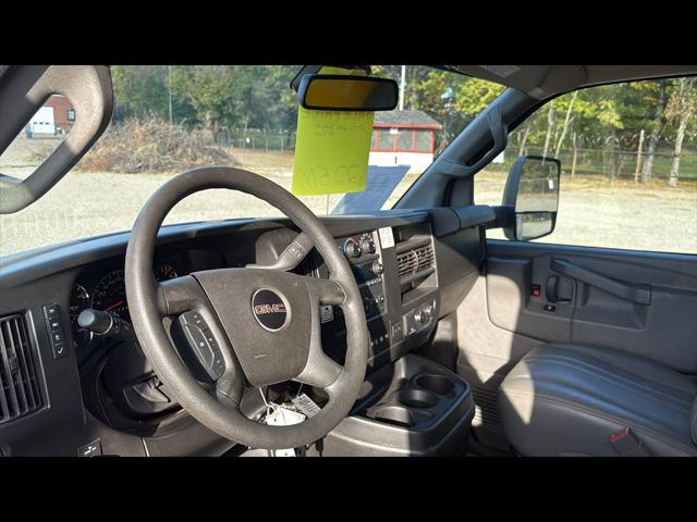 2021 GMC Savana Cutaway Work Van