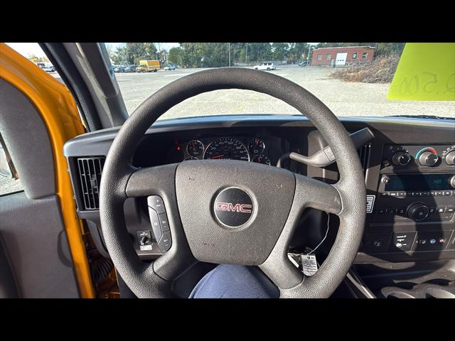 2021 GMC Savana Cutaway Work Van