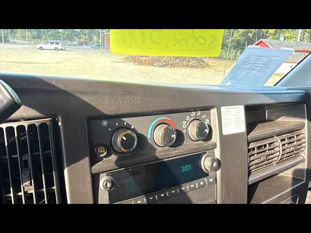 2021 GMC Savana Cutaway Work Van