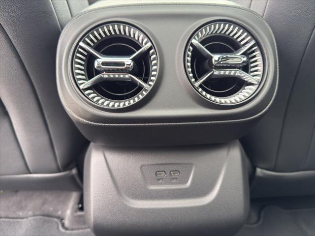 2024 Chevrolet V Blazer eAWD 2LT