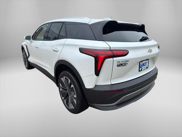 2024 Chevrolet V Blazer eAWD 2LT