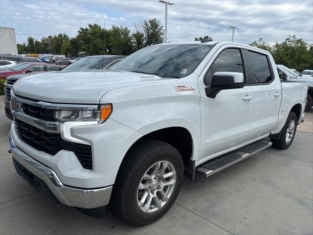 2024 Chevrolet Silverado 1500 4WD Crew Cab Short Bed LT