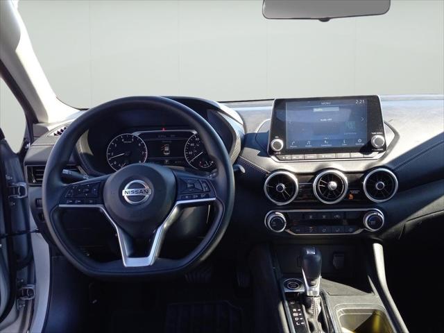 2023 Nissan Sentra SV Xtronic CVT 2023 Nissan Sentra SV Xtronic CVT