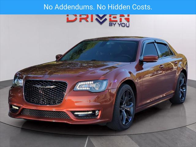 2021 Chrysler 300 Touring L