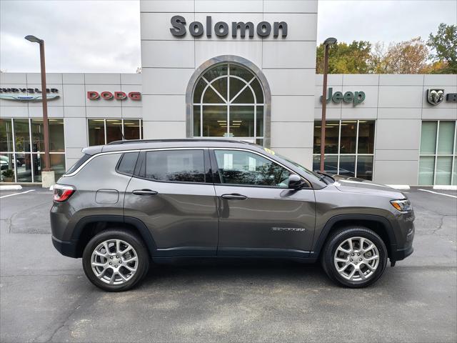 2023 Jeep Compass Latitude Lux FWD