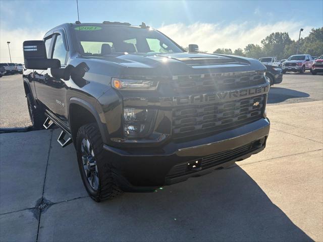 2021 Chevrolet Silverado 2500HD 4WD Crew Cab Standard Bed Custom 2021 Chevrolet Silverado 2500HD 4WD Crew Cab Standard Bed Custom
