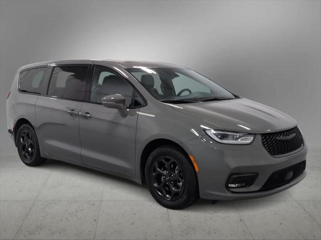 2022 Chrysler Pacifica Hybrid Limited 2022 Chrysler Pacifica Hybrid Limited