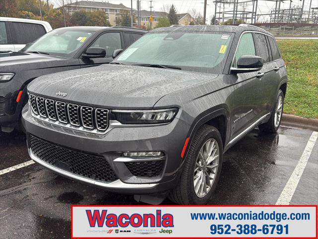 2022 Jeep Grand Cherokee Summit 4x4 2022 Jeep Grand Cherokee Summit 4x4