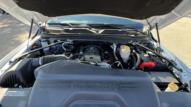 2024 Ram 3500 Tradesman/SLT/Laramie/Limited