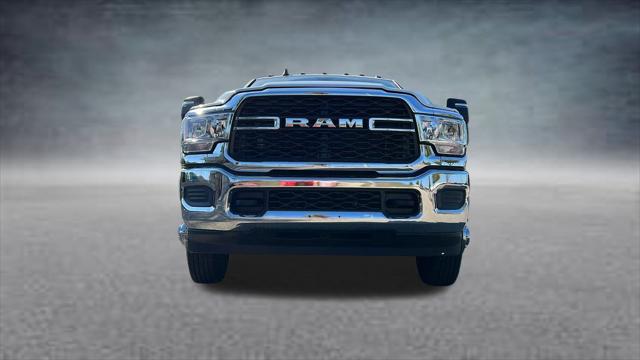 2024 Ram 3500 Tradesman/SLT/Laramie/Limited