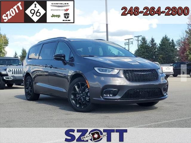 2023 Chrysler Pacifica Limited AWD