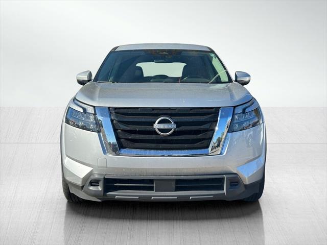2024 Nissan Pathfinder SV 4WD