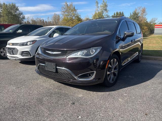 2017 Chrysler Pacifica Limited 2017 Chrysler Pacifica Limited