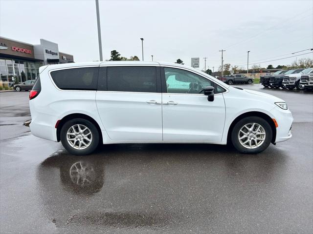 2024 Chrysler Pacifica Touring L 2024 Chrysler Pacifica Touring L