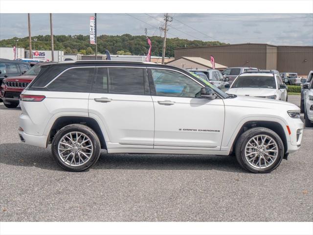 2022 Jeep Grand Cherokee Summit 4x4
