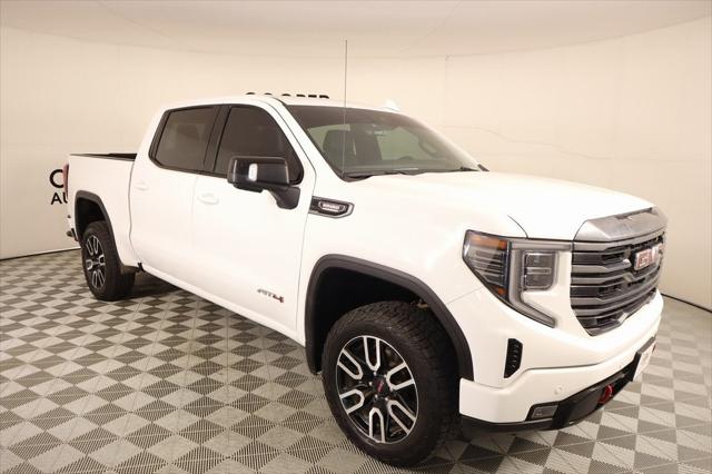 2023 GMC Sierra 1500 4WD Crew Cab Short Box AT4