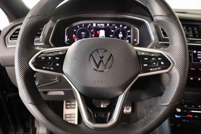 2022 Volkswagen Tiguan 2.0T SEL R-Line 2022 Volkswagen Tiguan 2.0T SEL R-Line