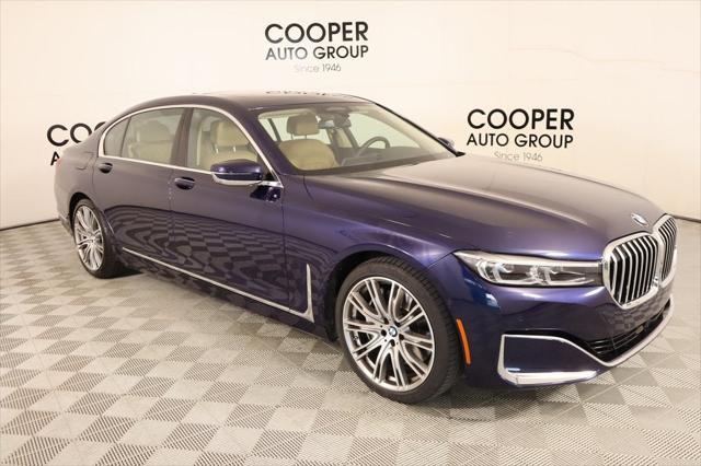 2022 BMW 750 i xDrive 2022 BMW 750 i xDrive