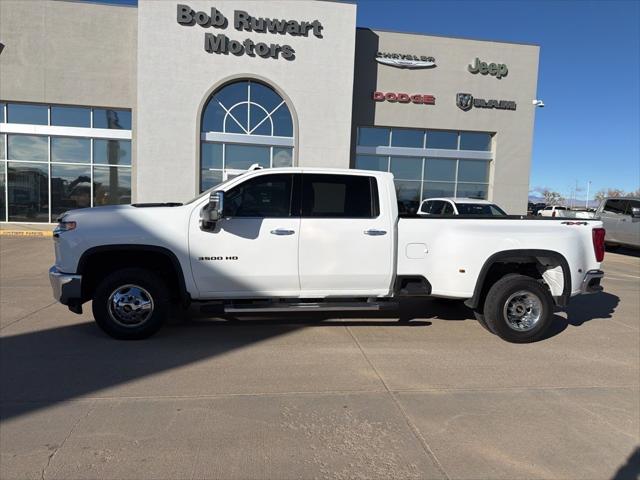 2021 Chevrolet Silverado 3500HD 4WD Crew Cab Long Bed LTZ 2021 Chevrolet Silverado 3500HD 4WD Crew Cab Long Bed LTZ