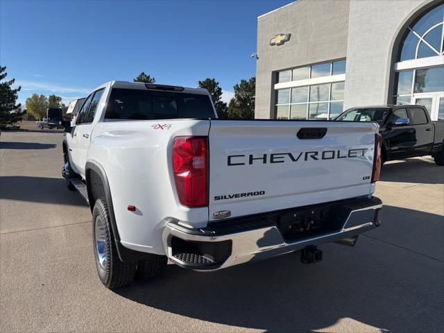 2021 Chevrolet Silverado 3500HD 4WD Crew Cab Long Bed LTZ 2021 Chevrolet Silverado 3500HD 4WD Crew Cab Long Bed LTZ