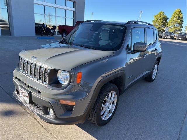 2021 Jeep Renegade Latitude 4X4 2021 Jeep Renegade Latitude 4X4