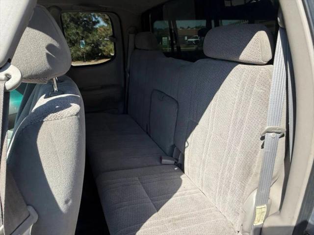 2000 Toyota Tundra SR5 V8