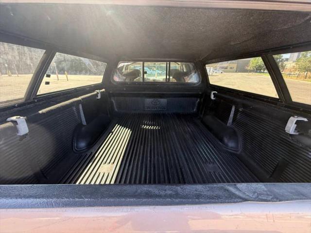 2000 Toyota Tundra SR5 V8