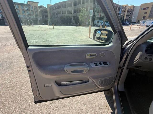 2000 Toyota Tundra SR5 V8