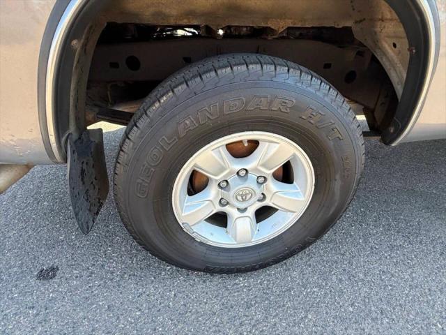 2000 Toyota Tundra SR5 V8