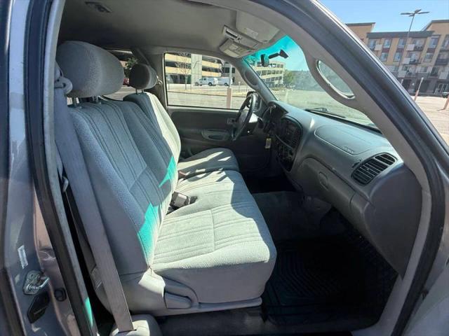 2000 Toyota Tundra SR5 V8