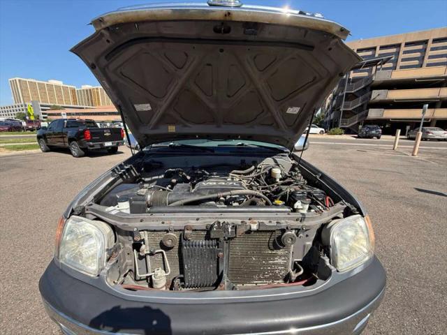 2000 Toyota Tundra SR5 V8