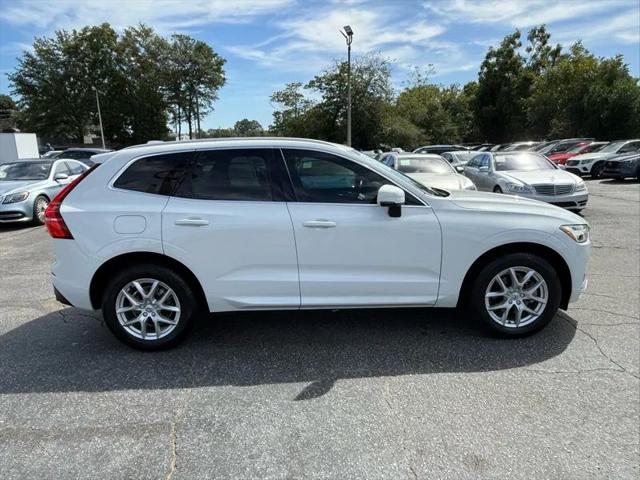 2020 Volvo XC60 T5 Momentum