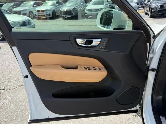 2020 Volvo XC60 T5 Momentum