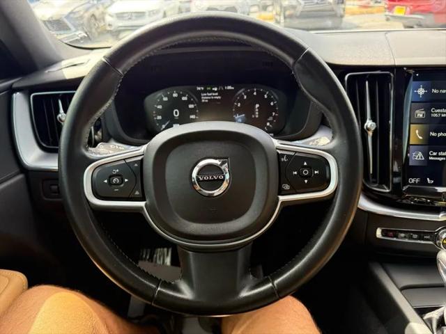 2020 Volvo XC60 T5 Momentum