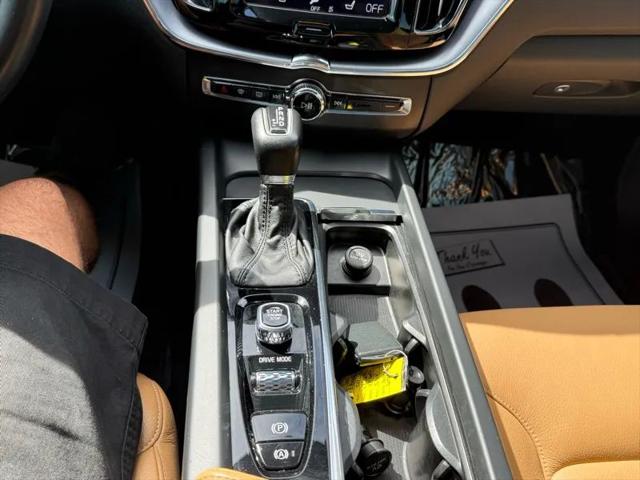 2020 Volvo XC60 T5 Momentum