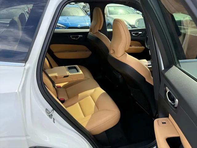 2020 Volvo XC60 T5 Momentum
