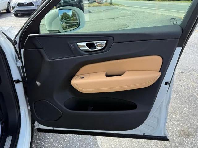 2020 Volvo XC60 T5 Momentum