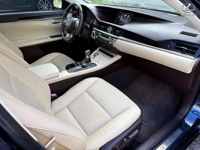 2016 Lexus ES 350 350