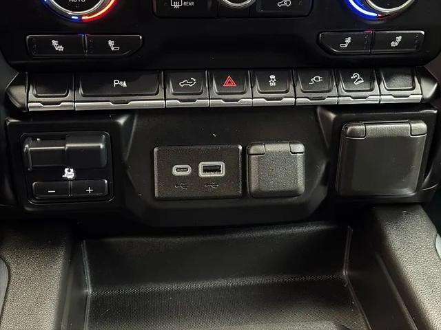 2022 Chevrolet Silverado 1500 4WD Crew Cab Short Bed LT Trail Boss