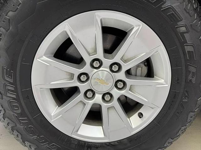 2022 Chevrolet Silverado 1500 4WD Double Cab Standard Bed WT