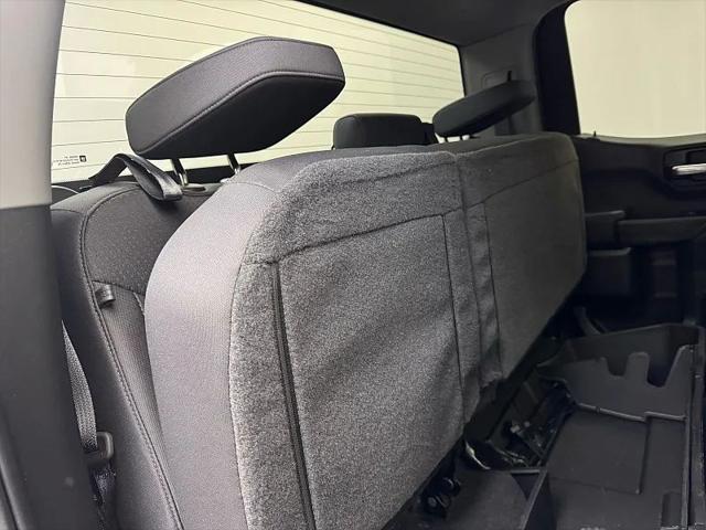 2022 Chevrolet Silverado 1500 4WD Double Cab Standard Bed WT