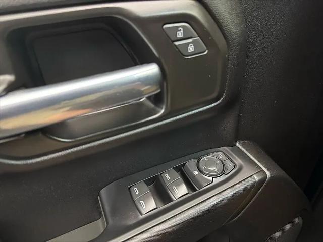 2022 Chevrolet Silverado 1500 4WD Double Cab Standard Bed WT