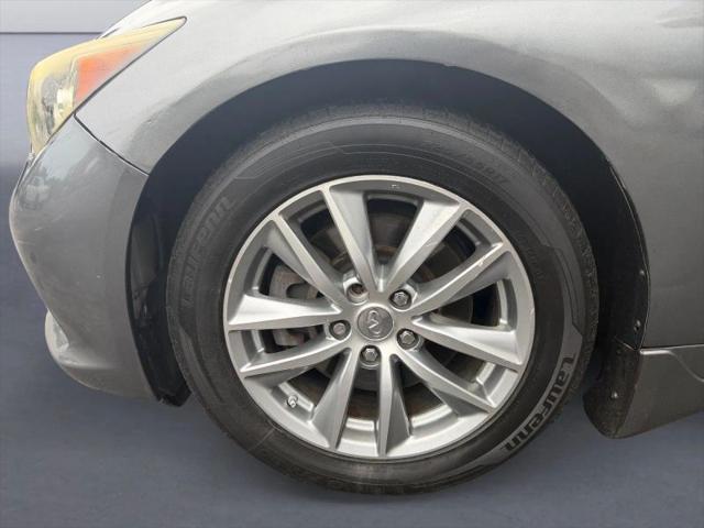 2016 INFINITI Q50 2.0t Premium