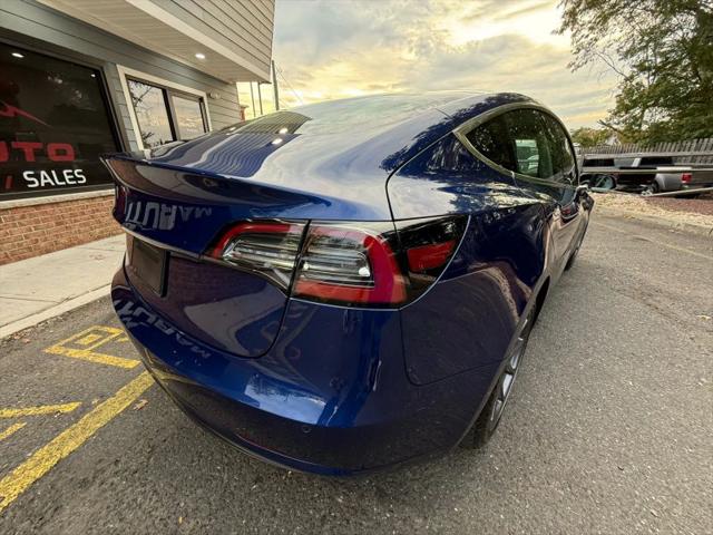 2019 Tesla Model 3 Standard Range Plus
